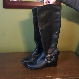 7FAM leather boots 👢 size 8